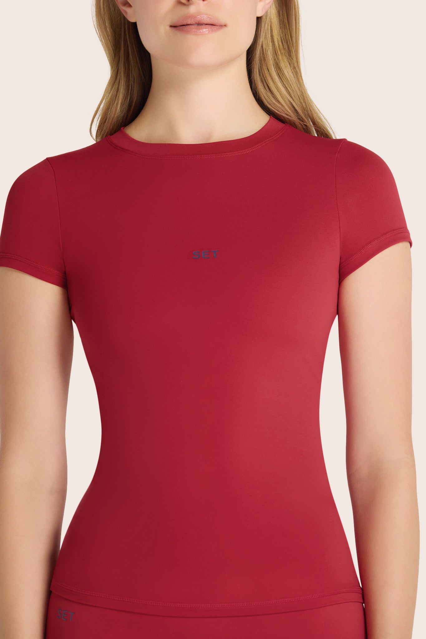AIRLUXE™ BREATHE TEE - LADYBUG