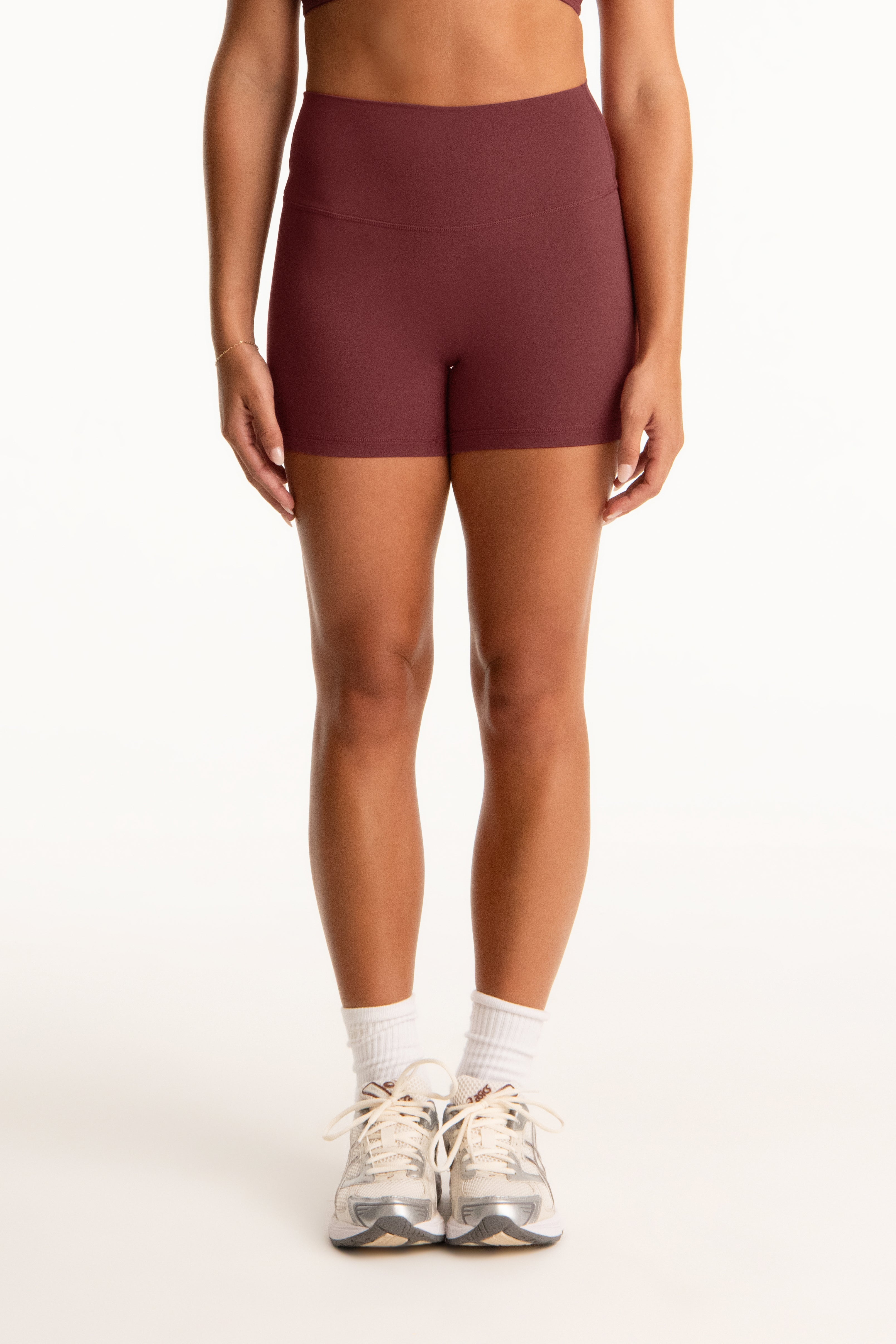 AIRLUXE™ BREATHE PARKE SHORTS - RHUBARB