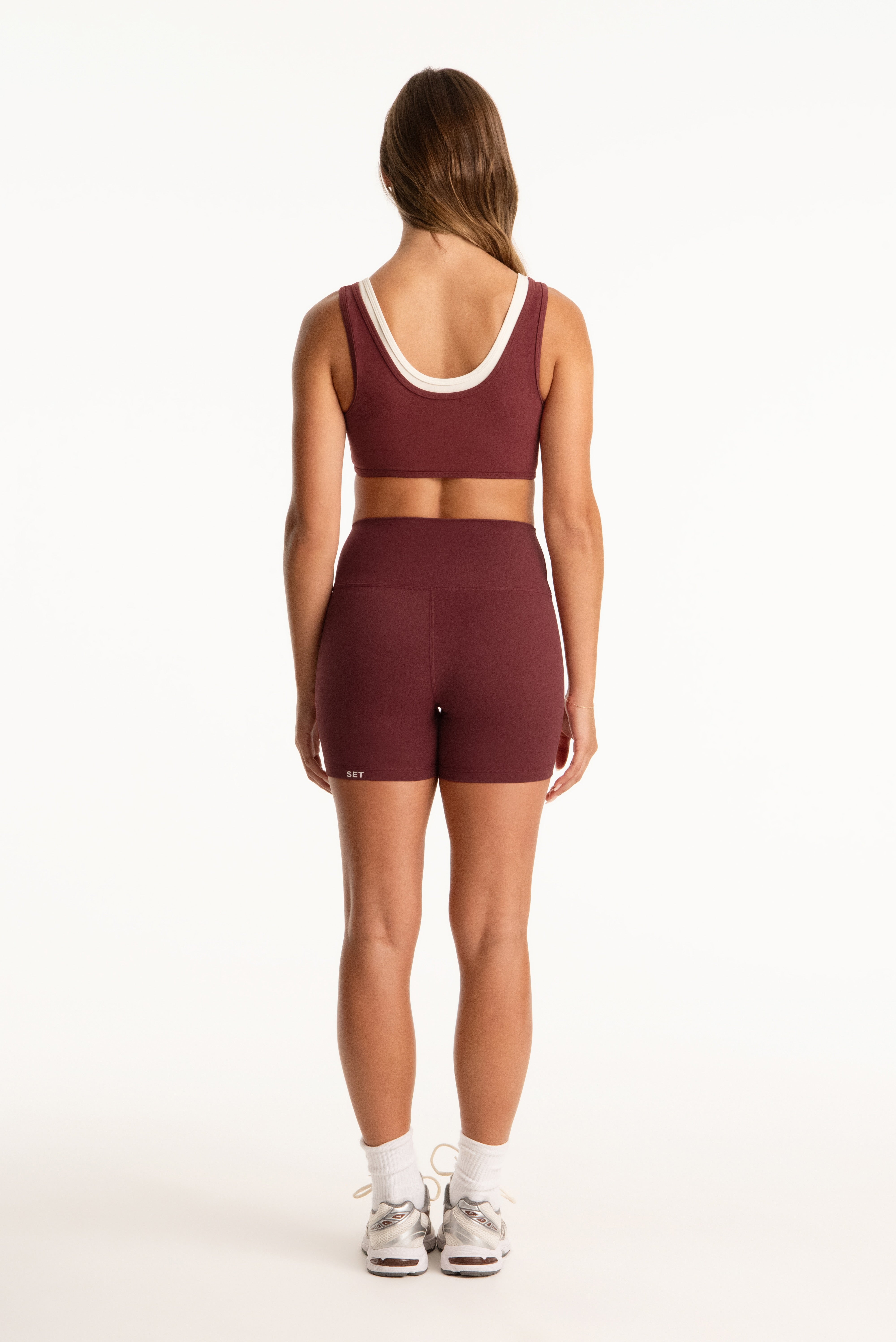 AIRLUXE™ BREATHE PARKE SHORTS - RHUBARB